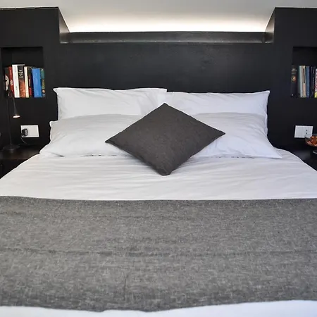 Conca9, Luxury Attic With Jacuzzi In Navigli *